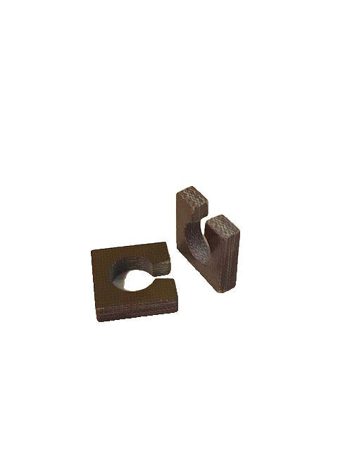 10-41327
Insulator