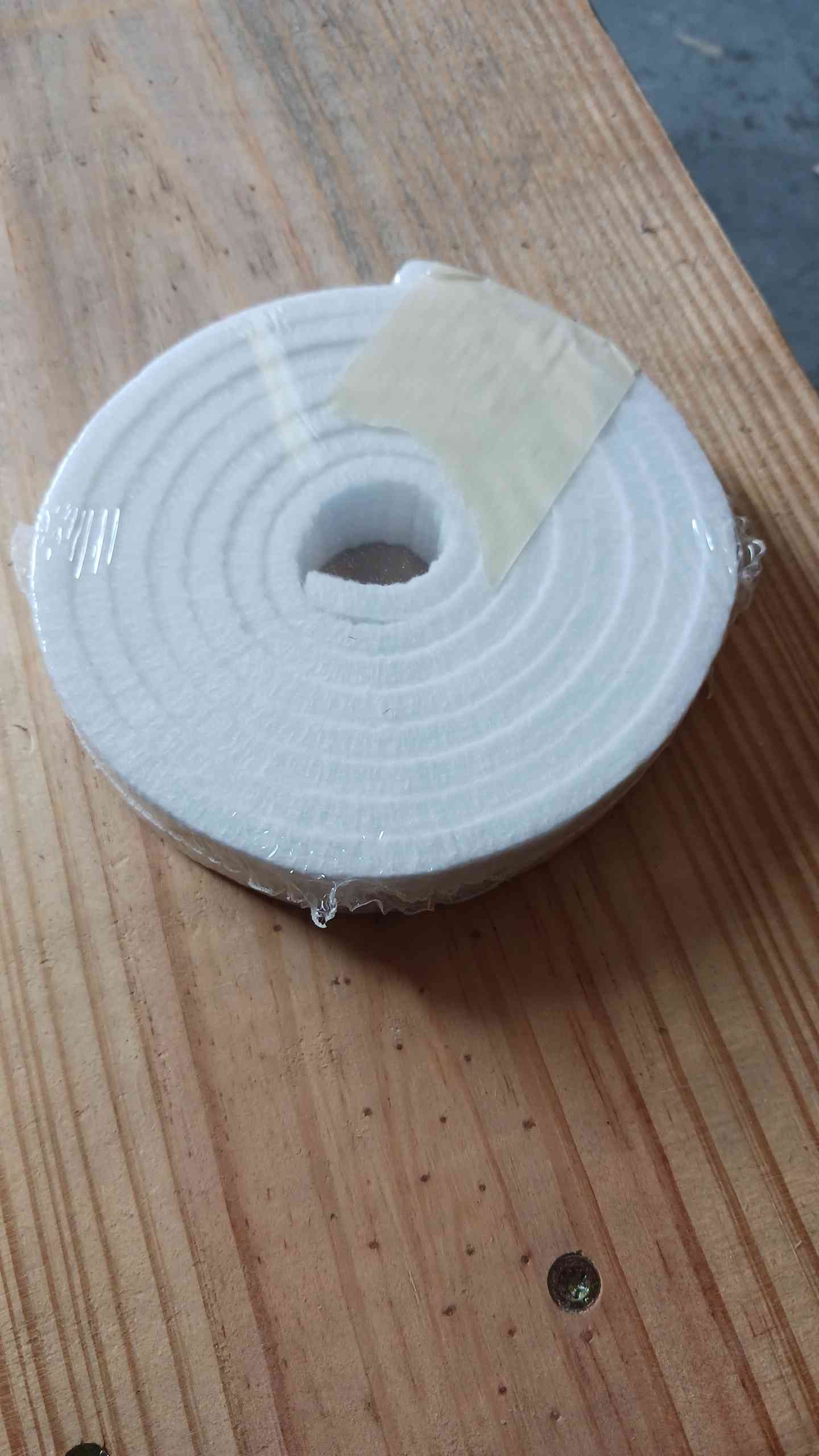 60021
1/4" X 7/8" X 6' Synthetic Felt Pad. A9031, A431, 60021W , N08-0155-009