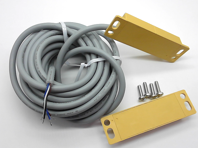 759558
Safety Magnet, 5m Cable Flying Leads