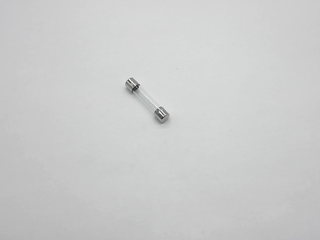 E135
Fuse 2A 250V