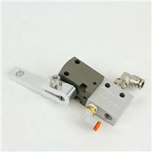 Z55-963
VALVE ASSY, LH 'FLOOR' SWITCH, BEL 505/S