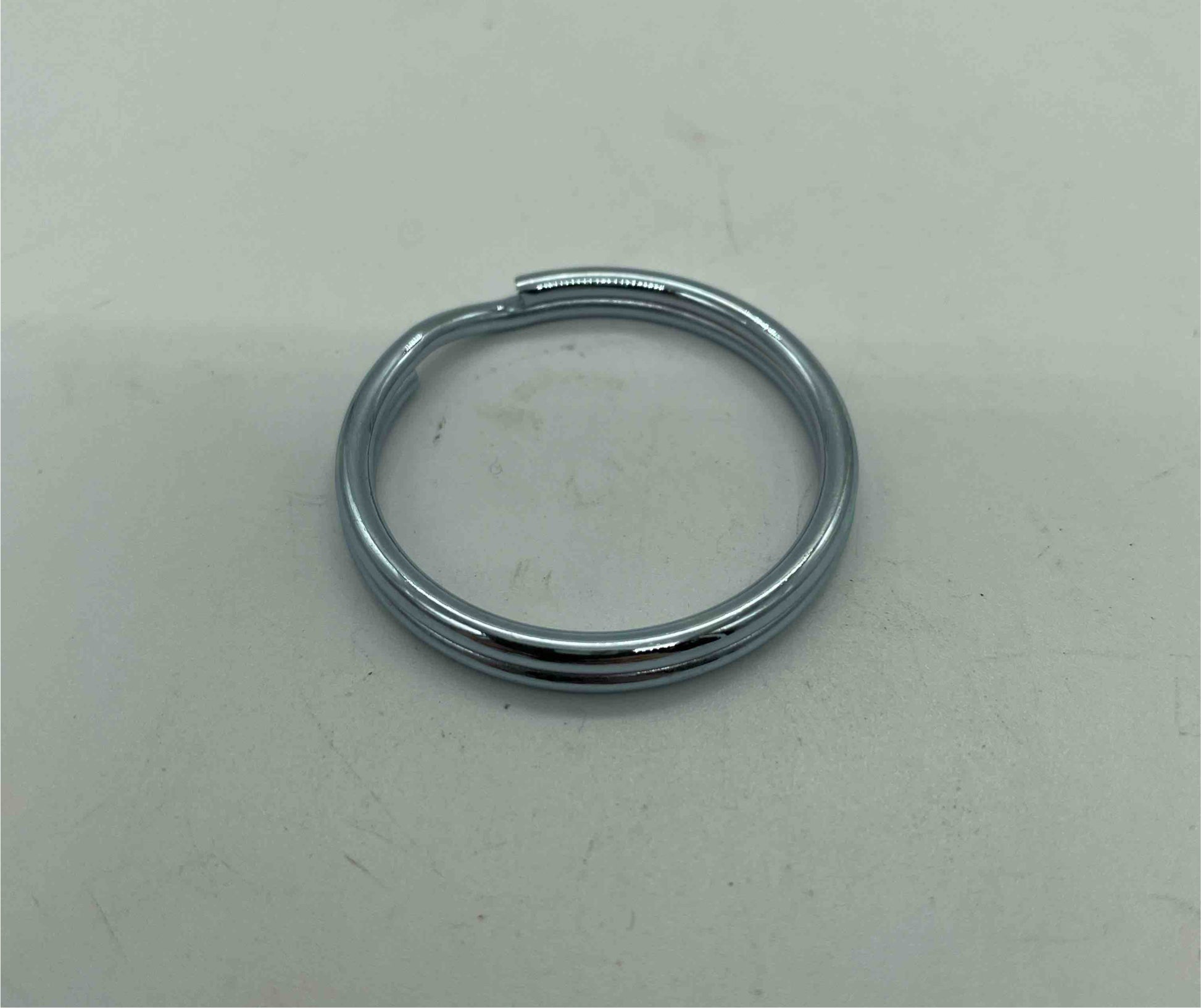 30033884 

Split Ring 30033884 