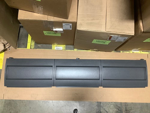 30131410 

Cover Q Upright Left Side 3 Section 