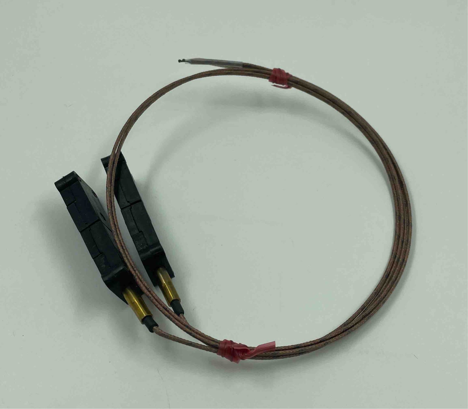 5572-85 

THERMOCOUPLE 5572-85 