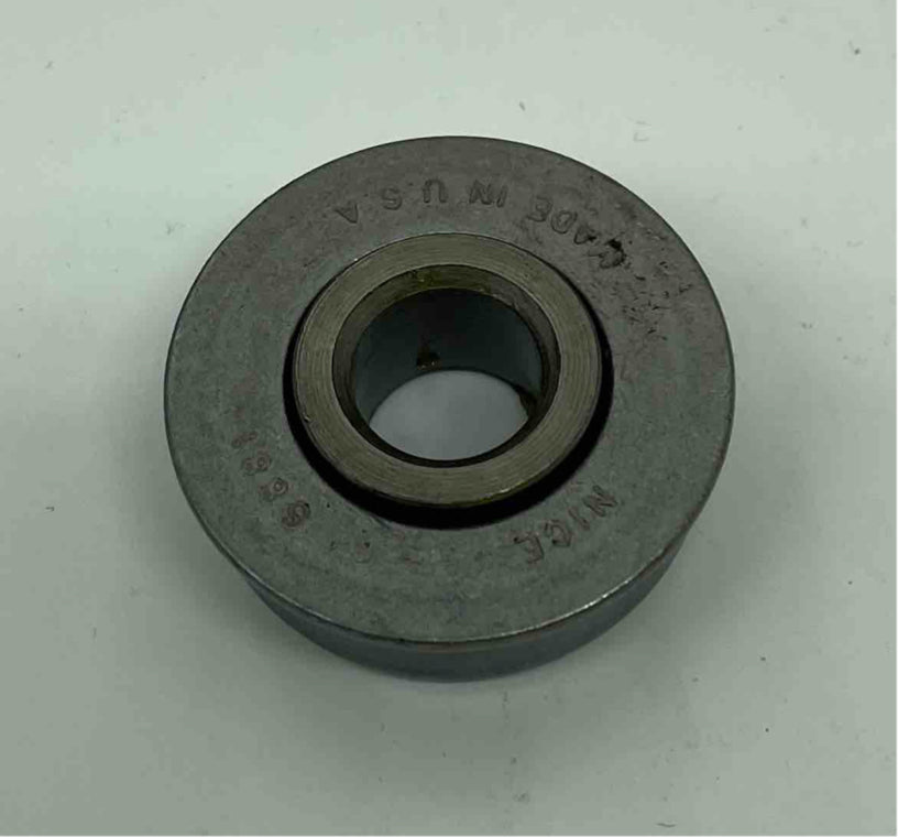560-15-09 

Flanged bearing  