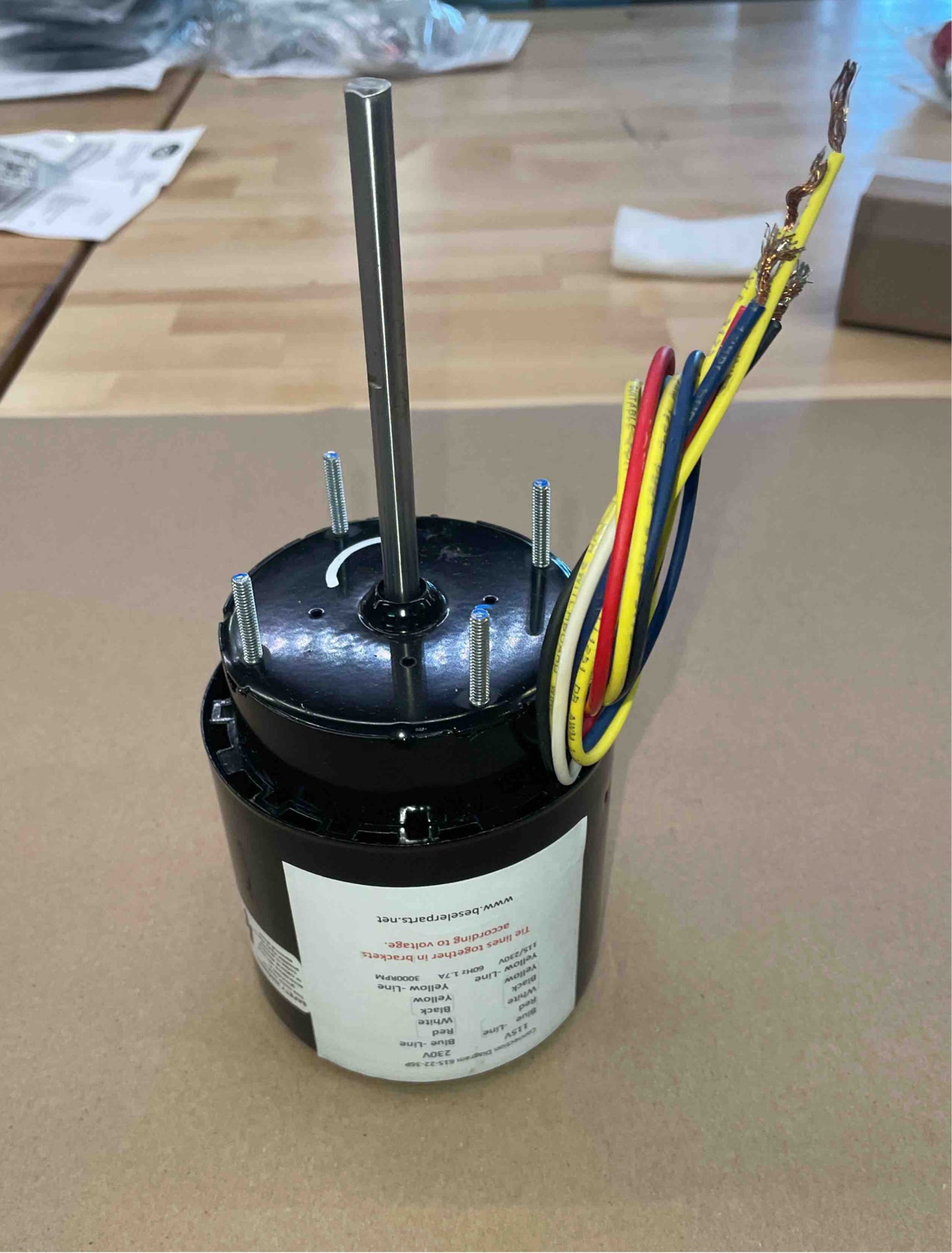 615-22-35P. 

Rear blower motor for T18-8 