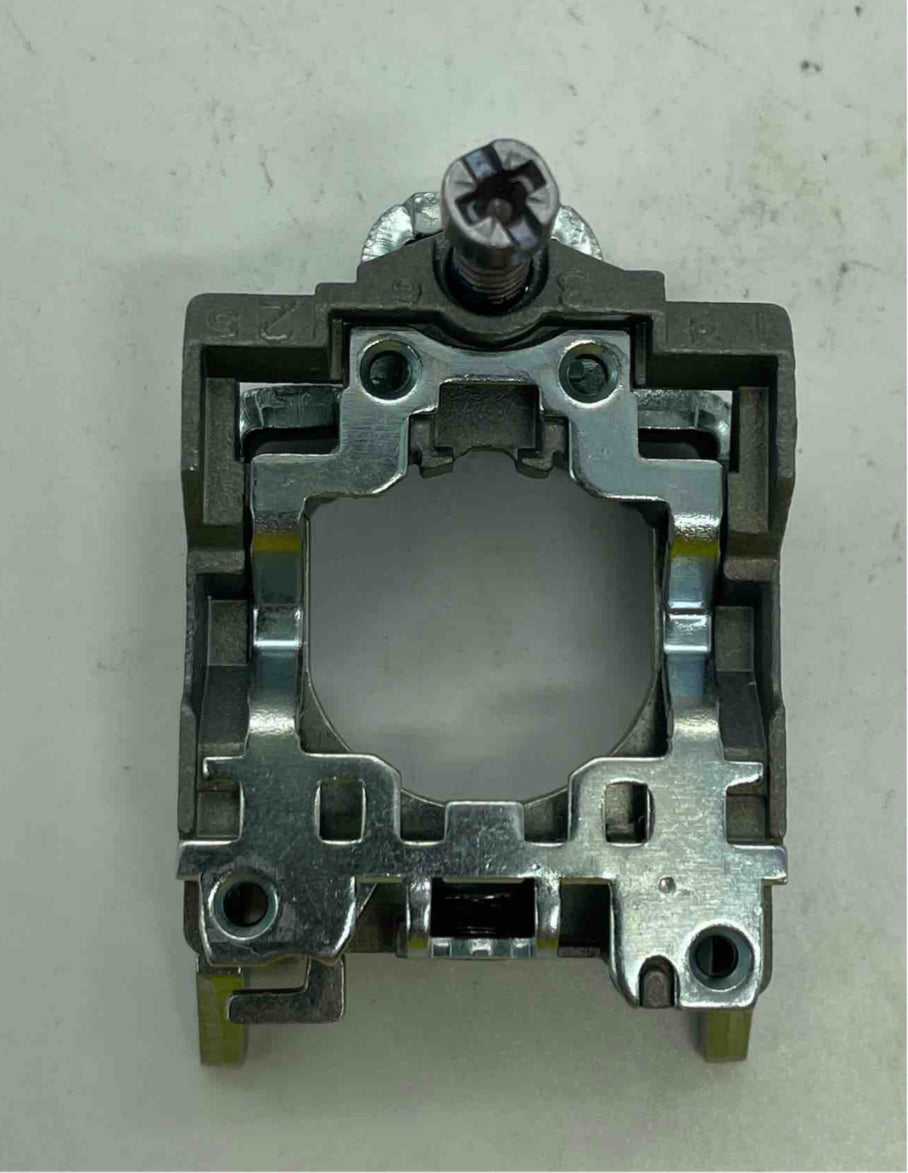 E2025 

Contact Block Mounting Base 
