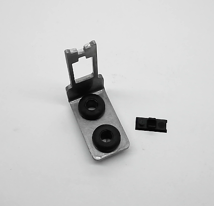 E402