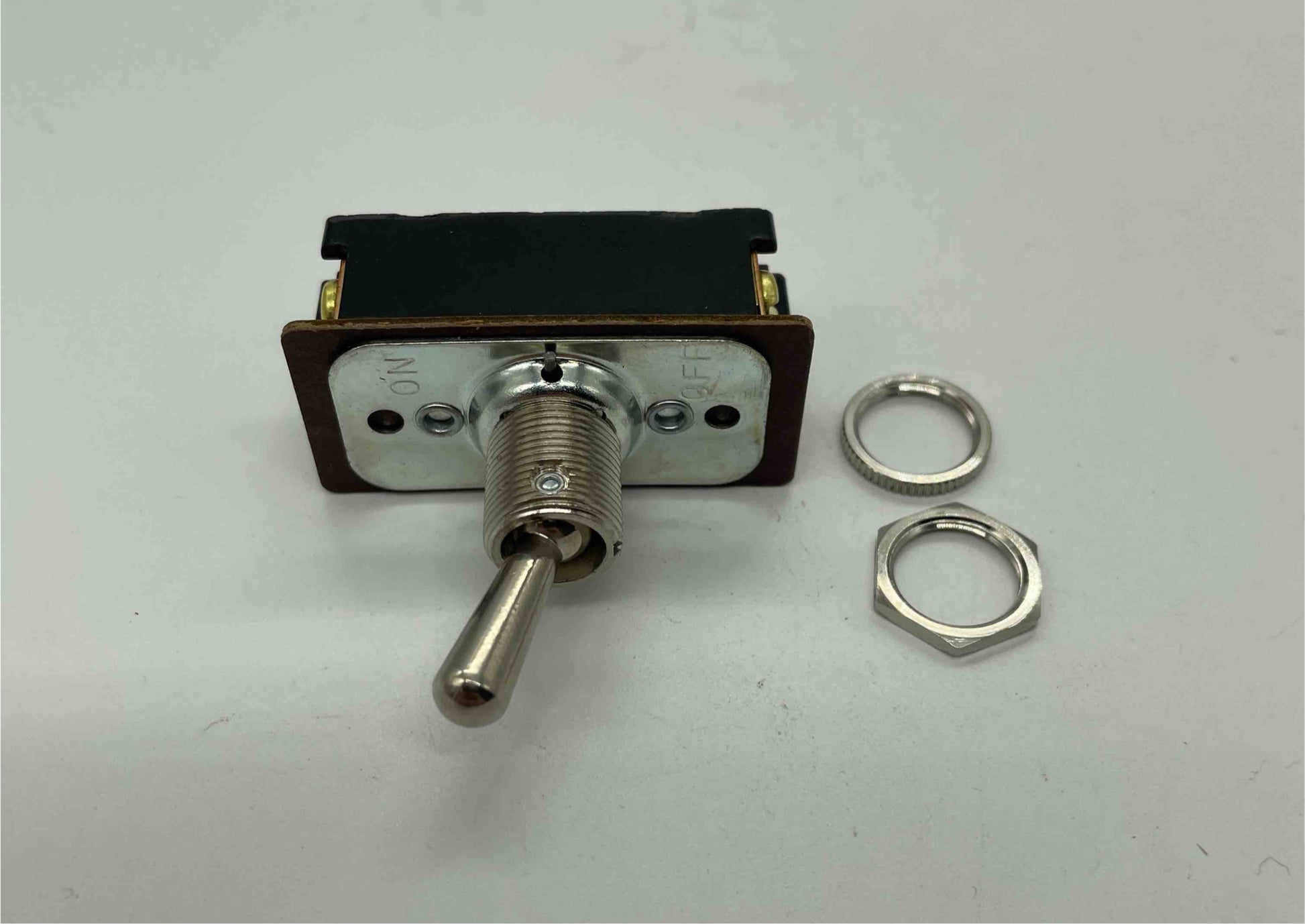 EB-0077 

LOC: C6-02
Toggle switch - Scrap winder
Also used on early  80's T6XL conveyor 