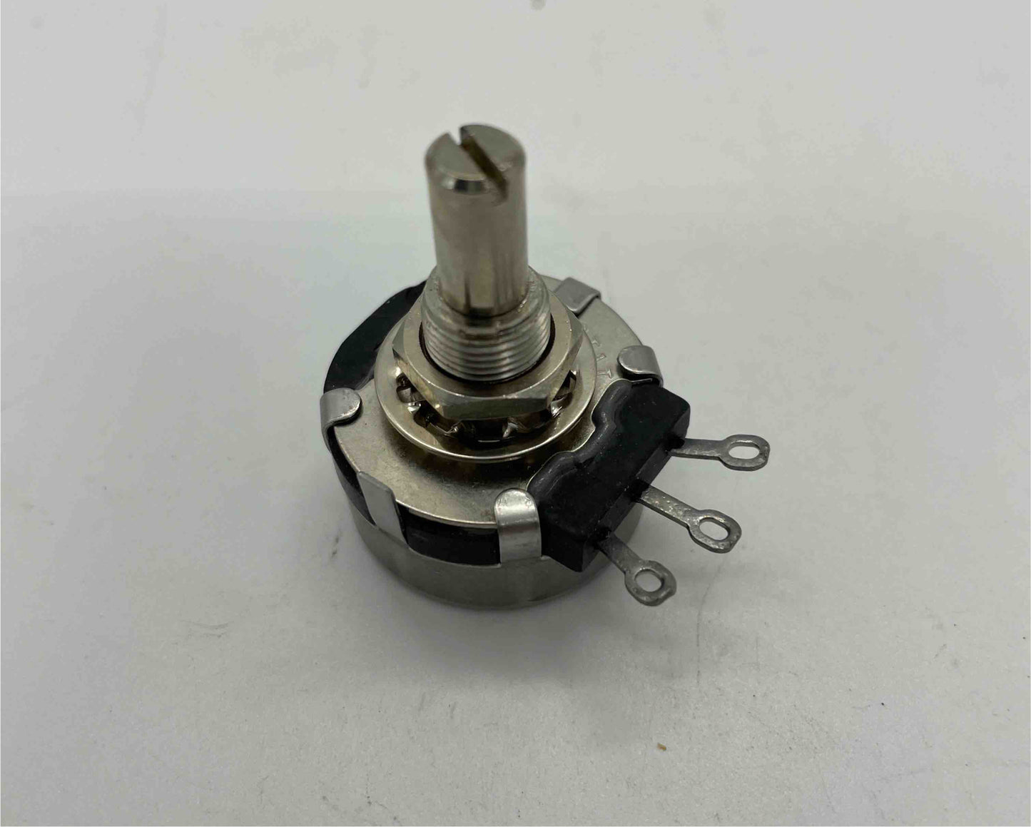 EE-0402 

LOC: C5-09
Product placement potentiometer 