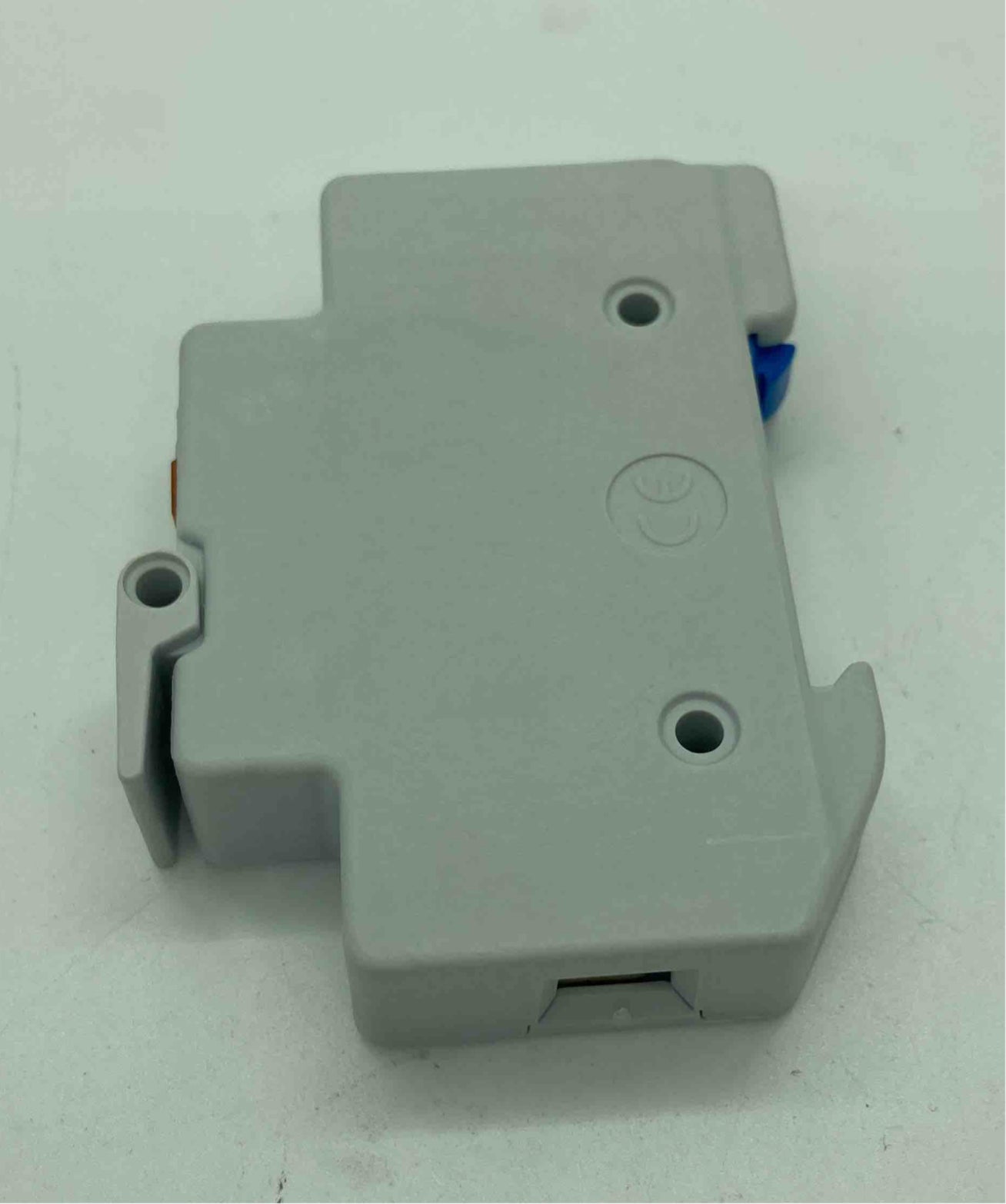 EF-0134 

Fuse Holder 