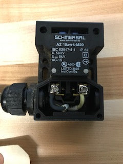 F0270C 

Safety switch, LS-7 Hood 24VDC 