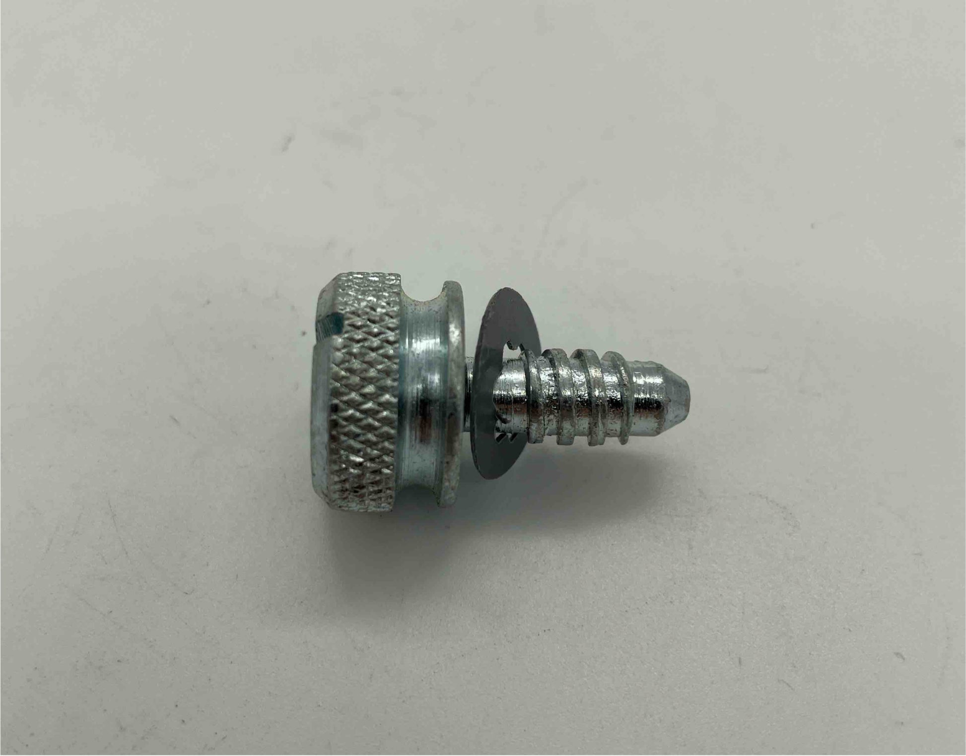 HB-0060 

LOC: C5-31
Stud 