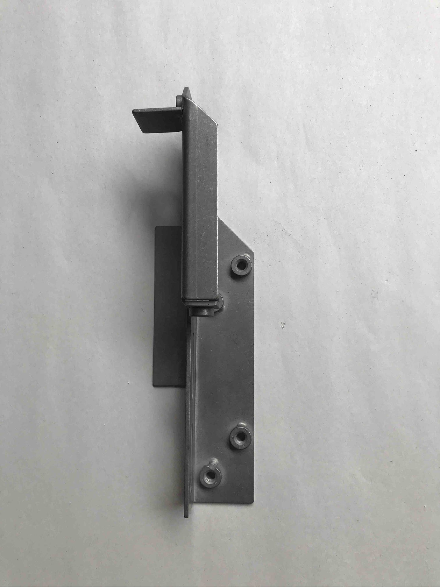 J05-2181-001 

PTU BRKT REAR A27 INFD SRC   