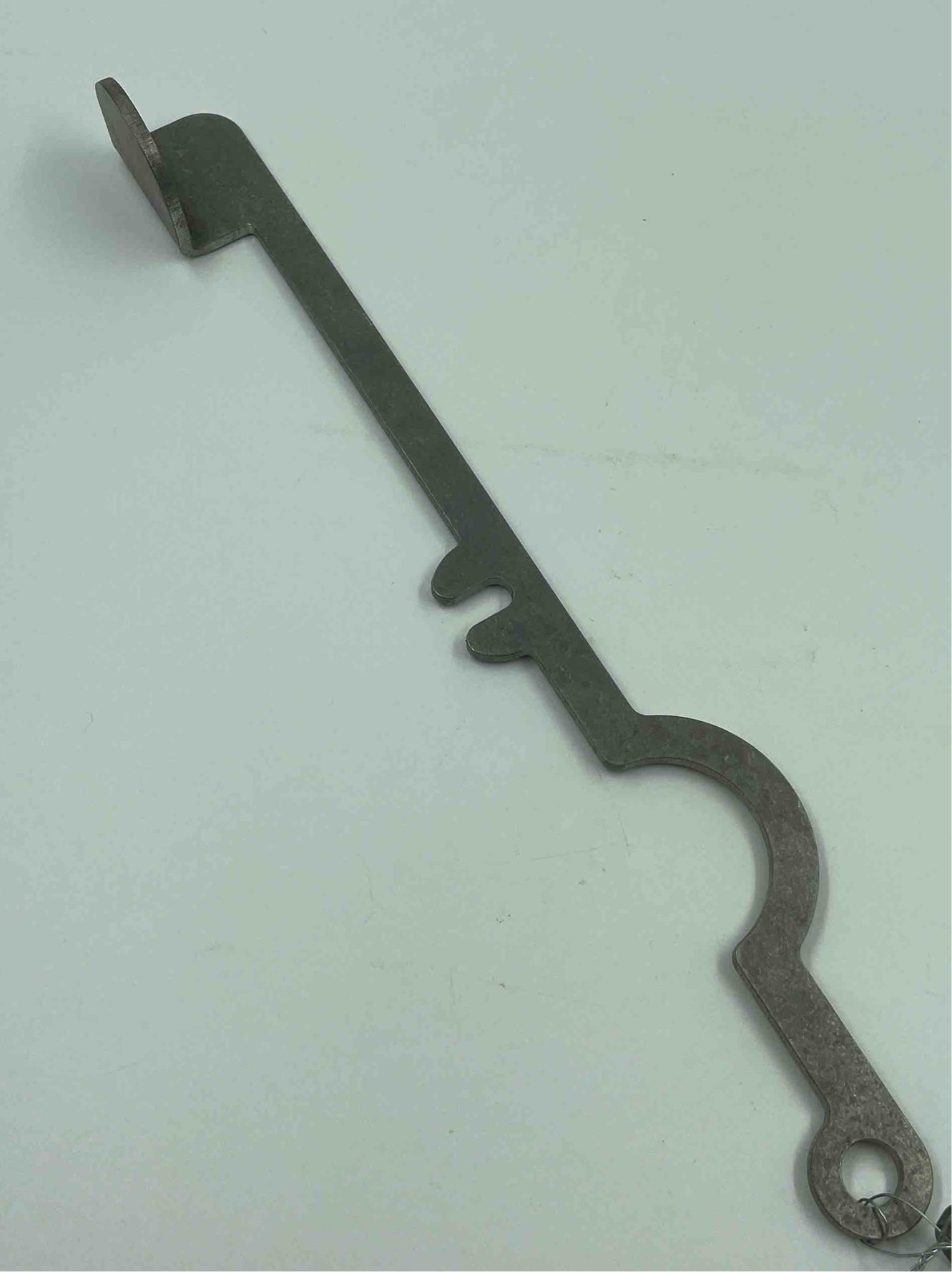 J08-1853-002 

Lock, latch for 15" disk, scrap winder 