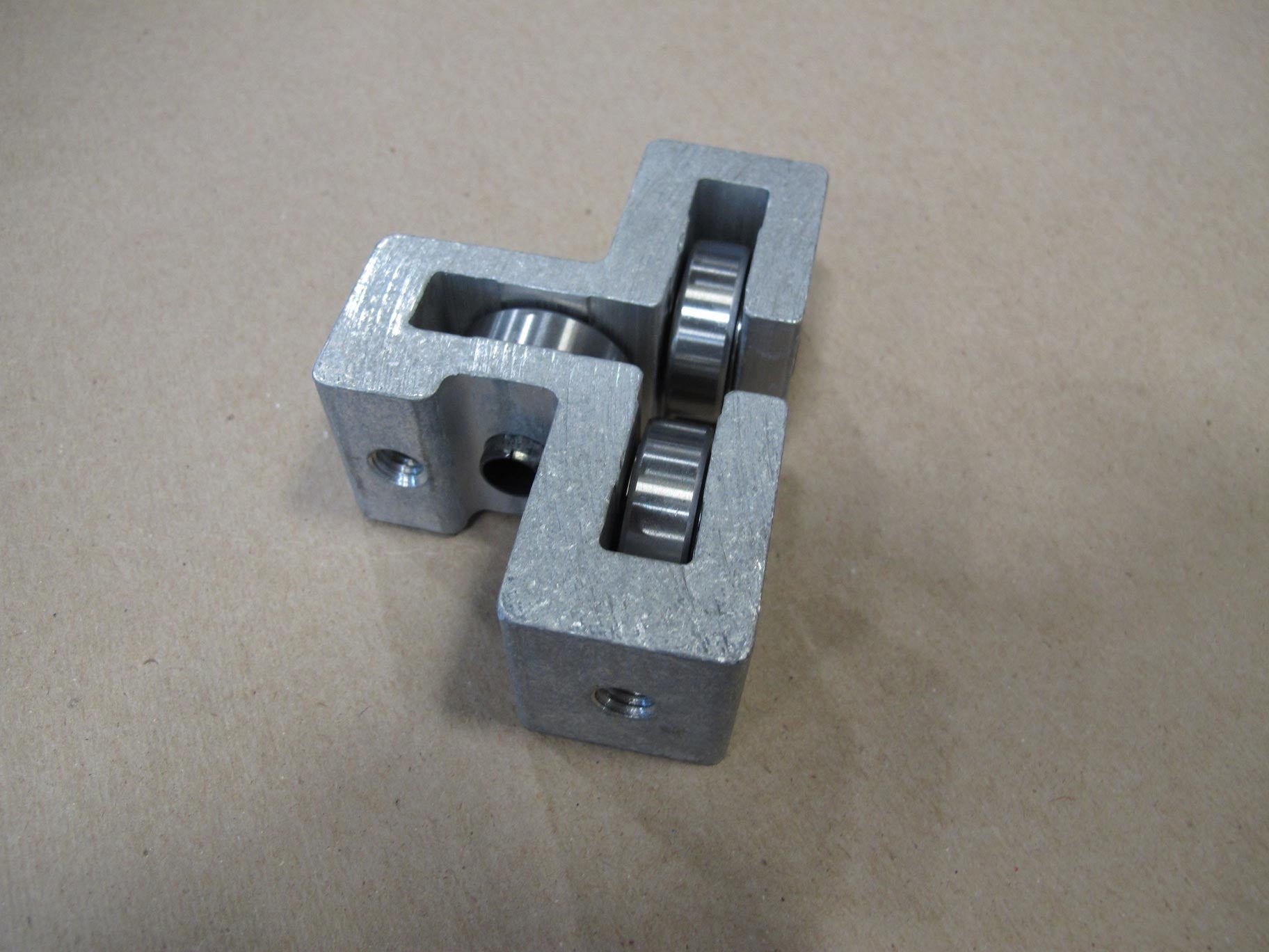 S126. 

Guide Block Assembly - Film Carriage 