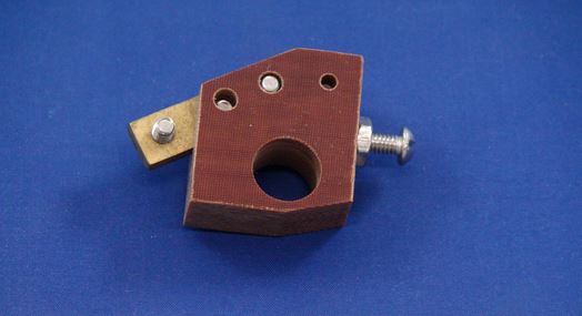 S23004 

WIRE FOLLOWER. FRONT  S23, S3C.  S23004, H06-0029, 50354, N06-0359-001 