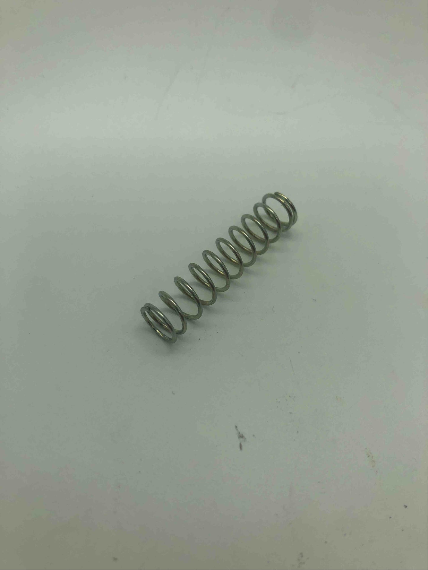 SG1616 

LOC: B5-06
Spring for film clamps 5200   