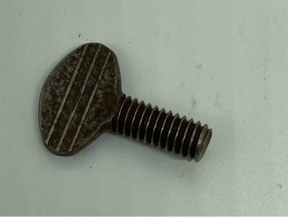 SS-0934 

THUMB SCREW
SS-0934, 20153 