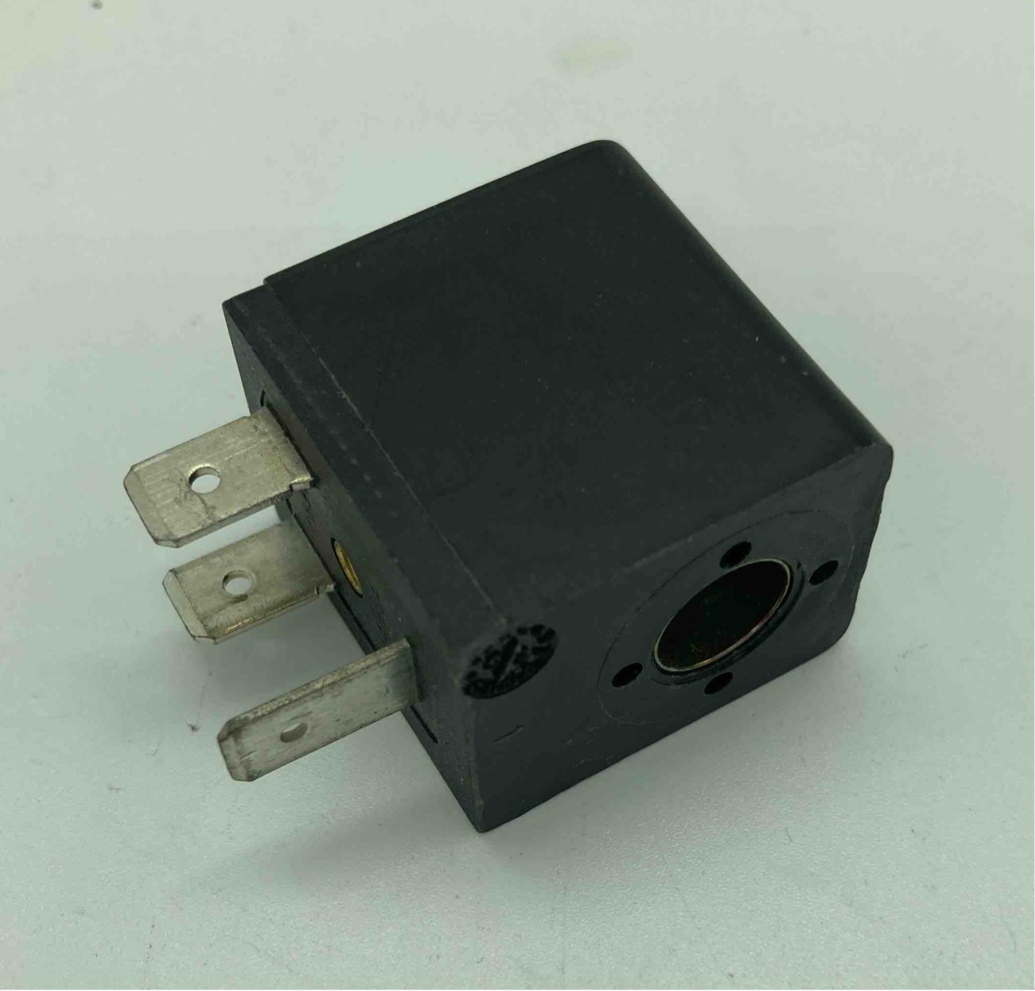 VA0574C 

110V COIL VA0574C, 20157 